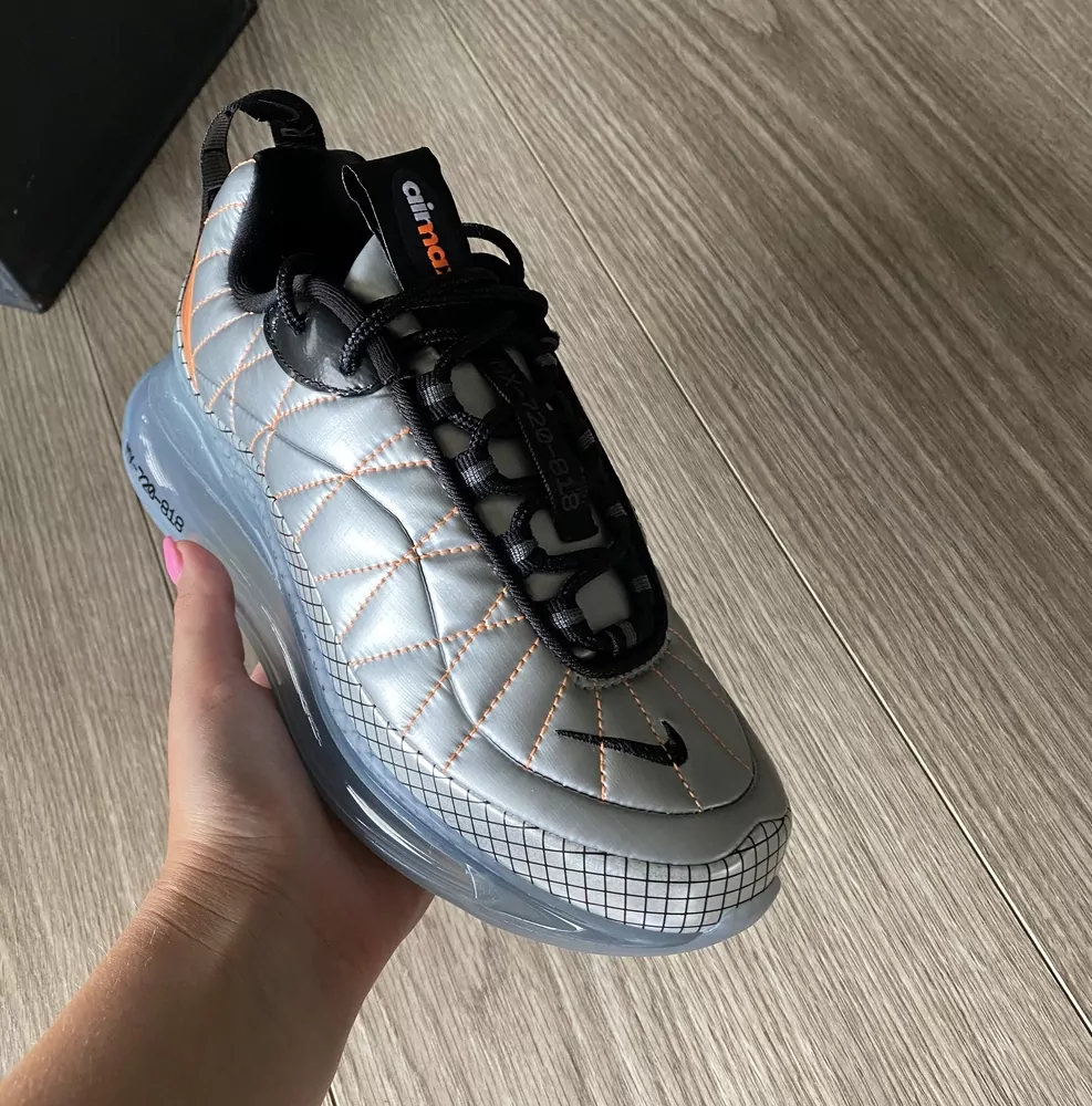 Dámské boty Nike MX-720-818 