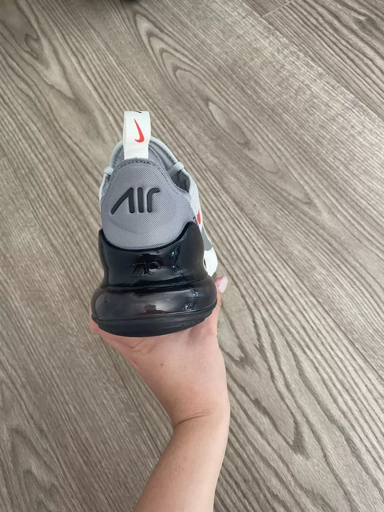 Boty Nike Air Max 270