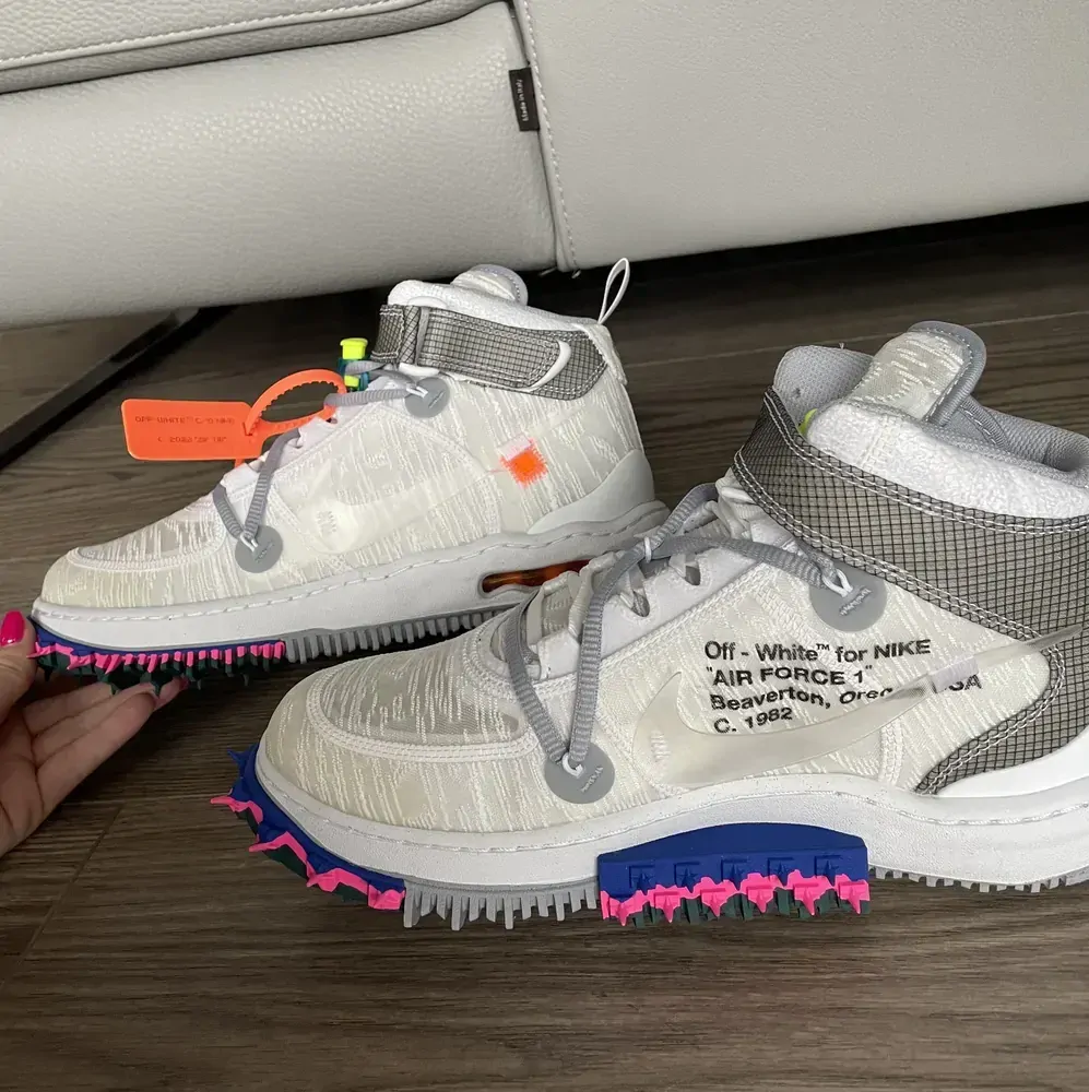 Pánské boty Nike Air Force 1 Mid Off-White