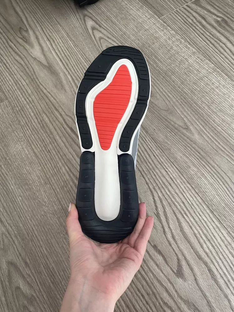 Boty Nike Air Max 270