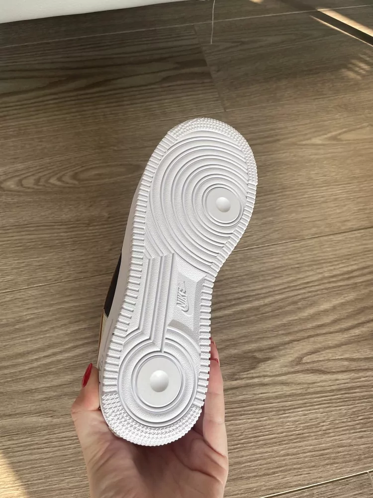 Dámské boty Nike Air Force 1