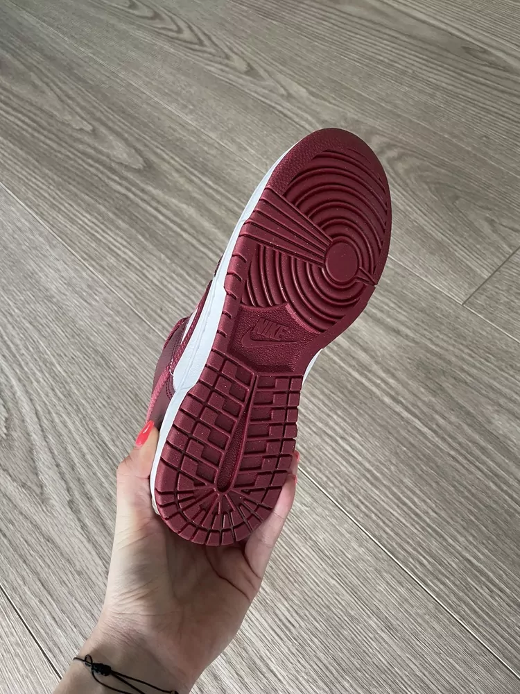 Dámské boty Nike Dunk Low NBY