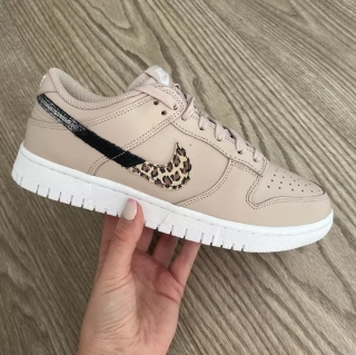 Dámské boty Nike Dunk Low