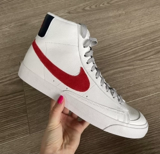 Pánské boty Nike Blazer Mid ESS NBY