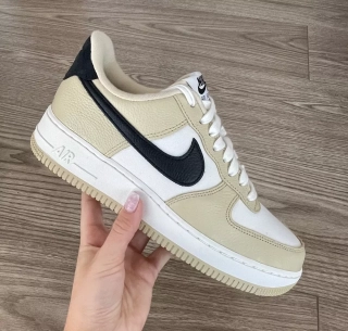 Pánské boty Nike Air Force 1 LX