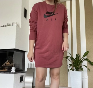 Dámské mikinové šaty Nike