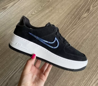 Dámské boty Nike Air Force 1 Sage Low
